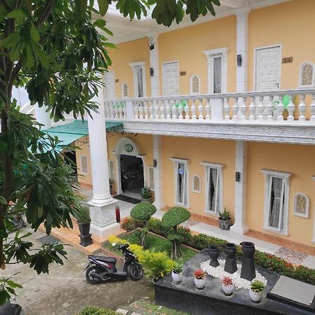 Hotel Nayora Prabumulih Perabumulih Extérieur photo