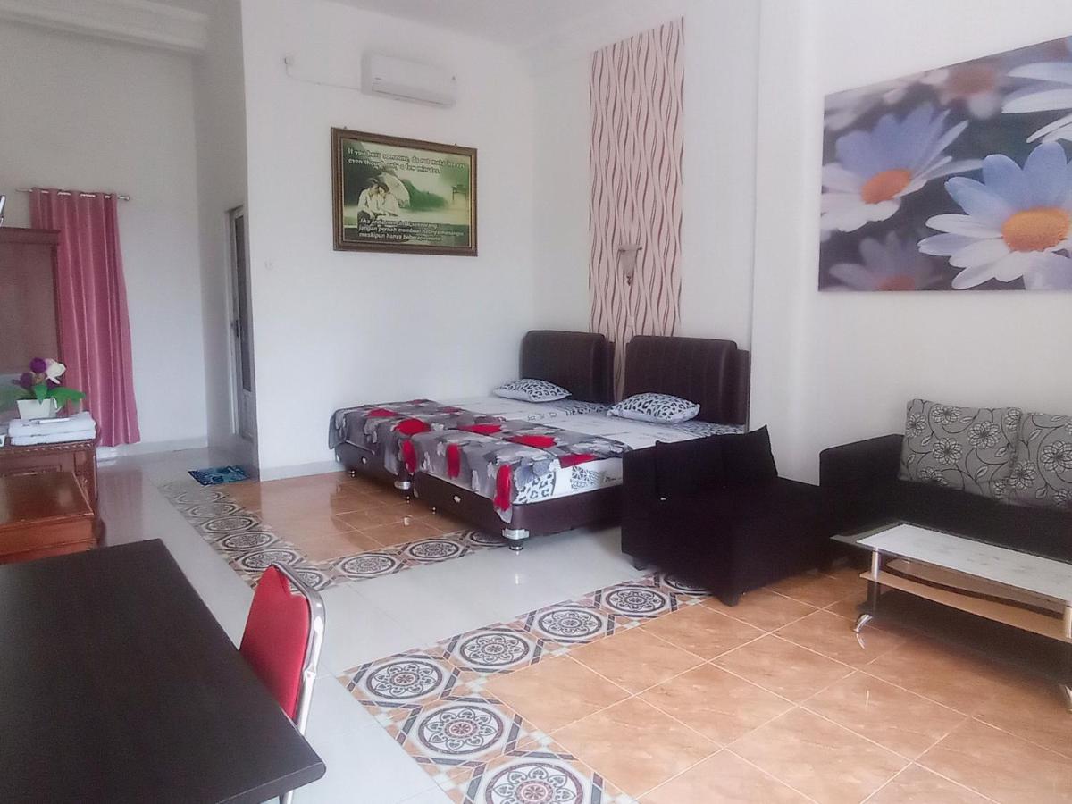 Hotel Nayora Prabumulih Perabumulih Extérieur photo