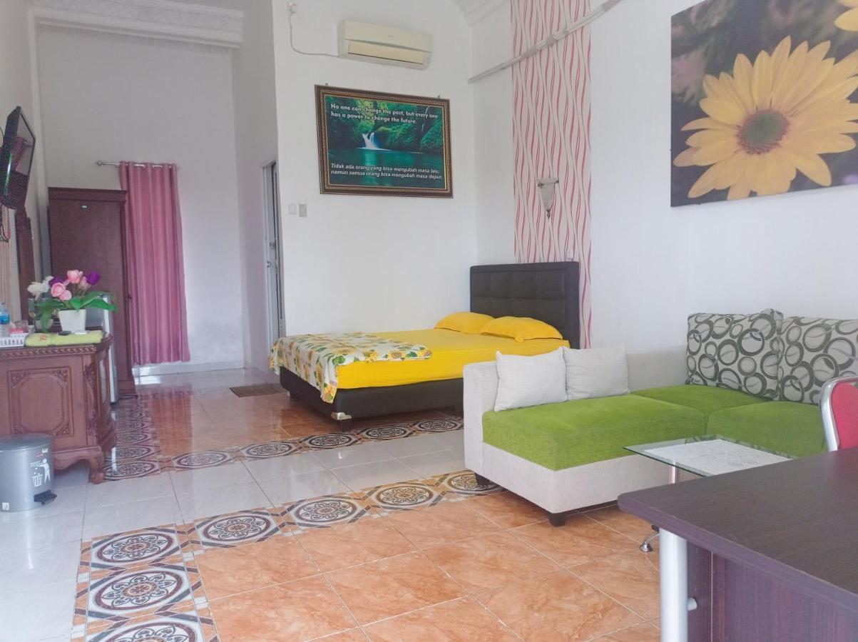 Hotel Nayora Prabumulih Perabumulih Extérieur photo